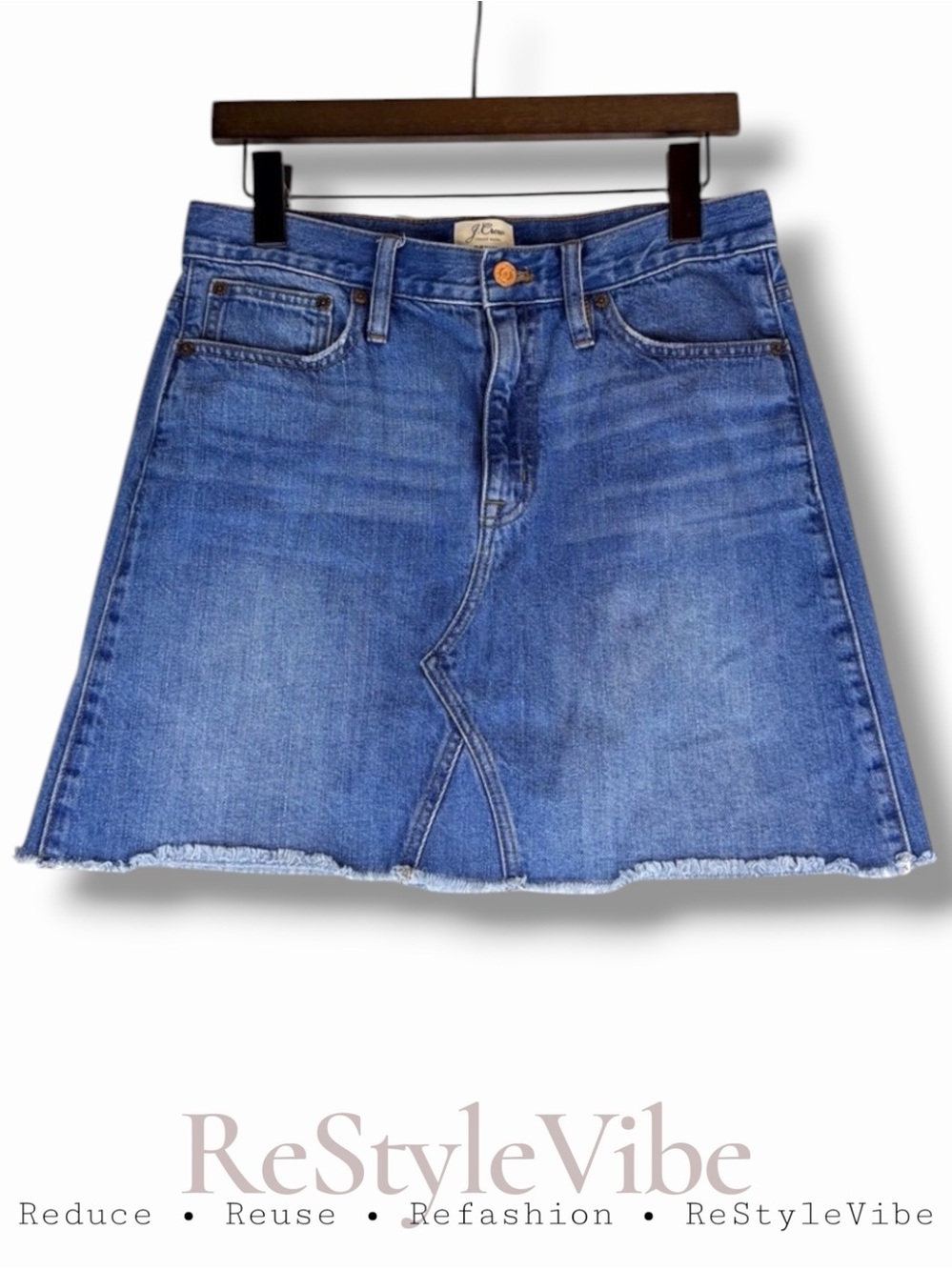 J CREW Women’s Size 28 Skirt Mini Denim Jean Style 100% Cotton